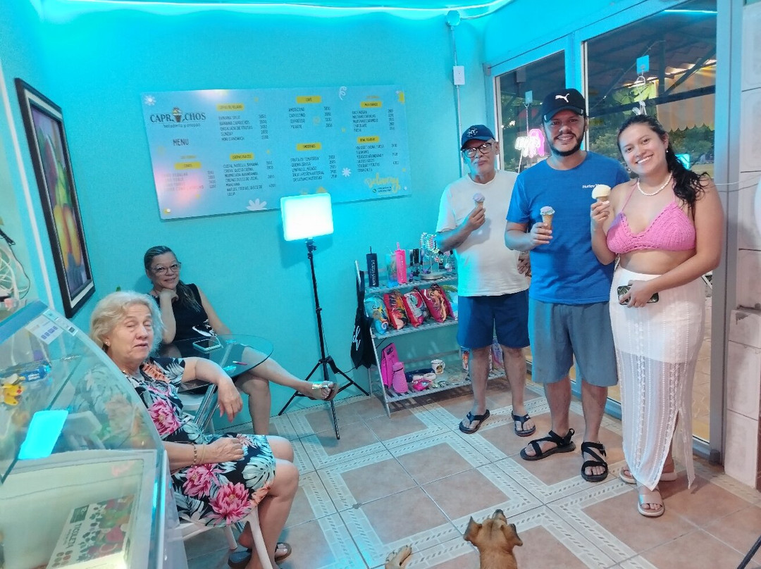 Heladeria Y Crepas Caprichos