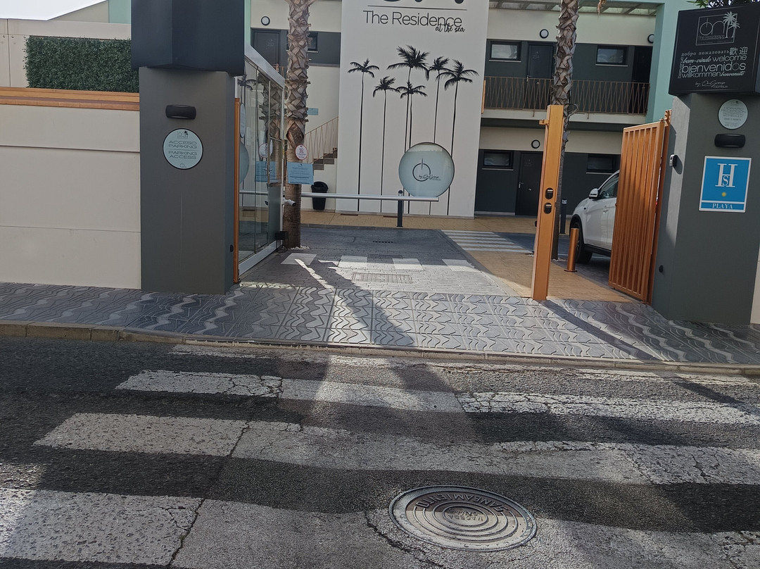 On The Residence主图