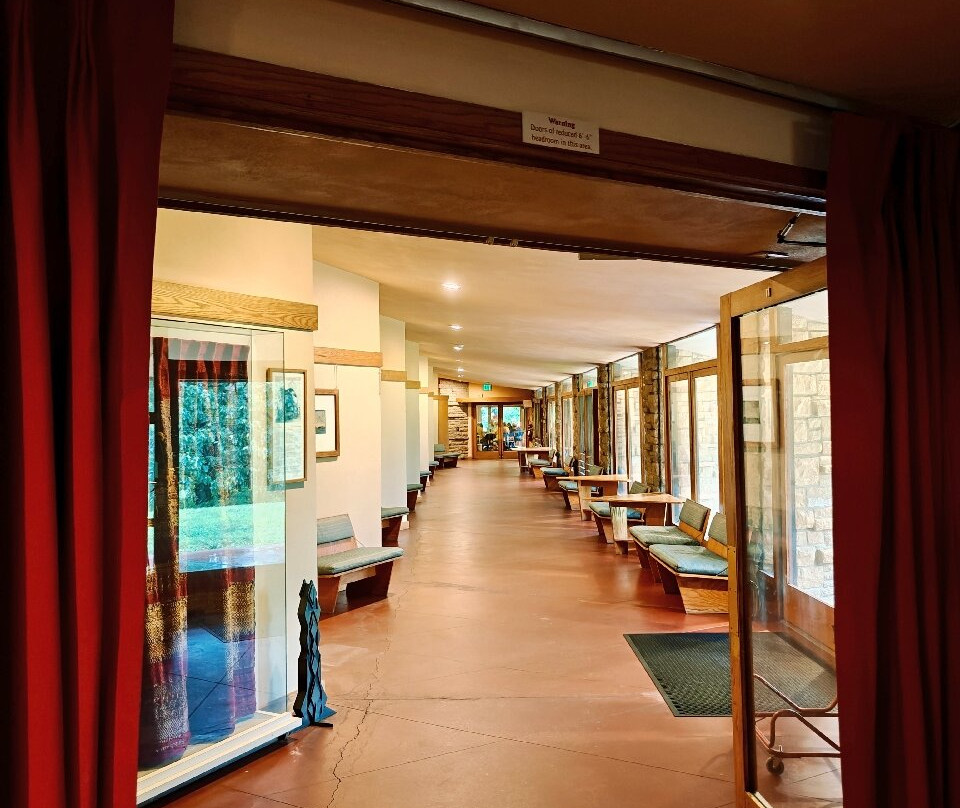 Frank Lloyd Wright's Unitarian Meeting House-麦迪逊必去景点