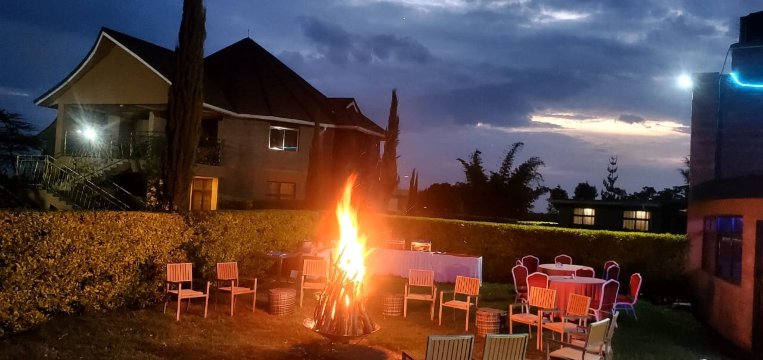 雅卡纳兹度假村-官方