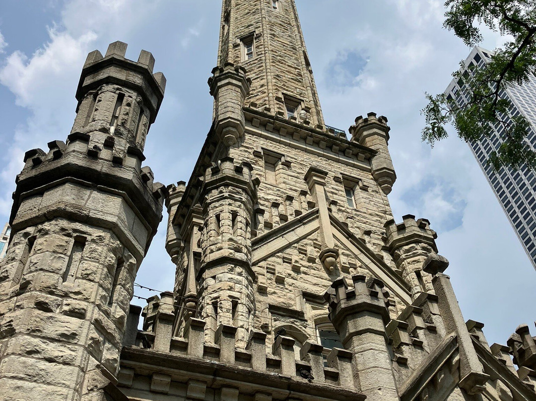 Historic Water Tower-芝加哥必去景点