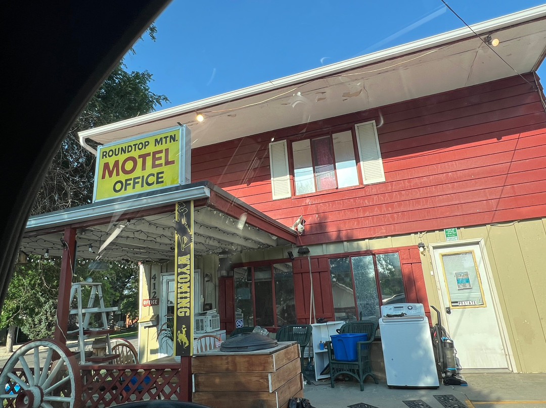 Roundtop Mountain Vista - Cabins and Motel主图