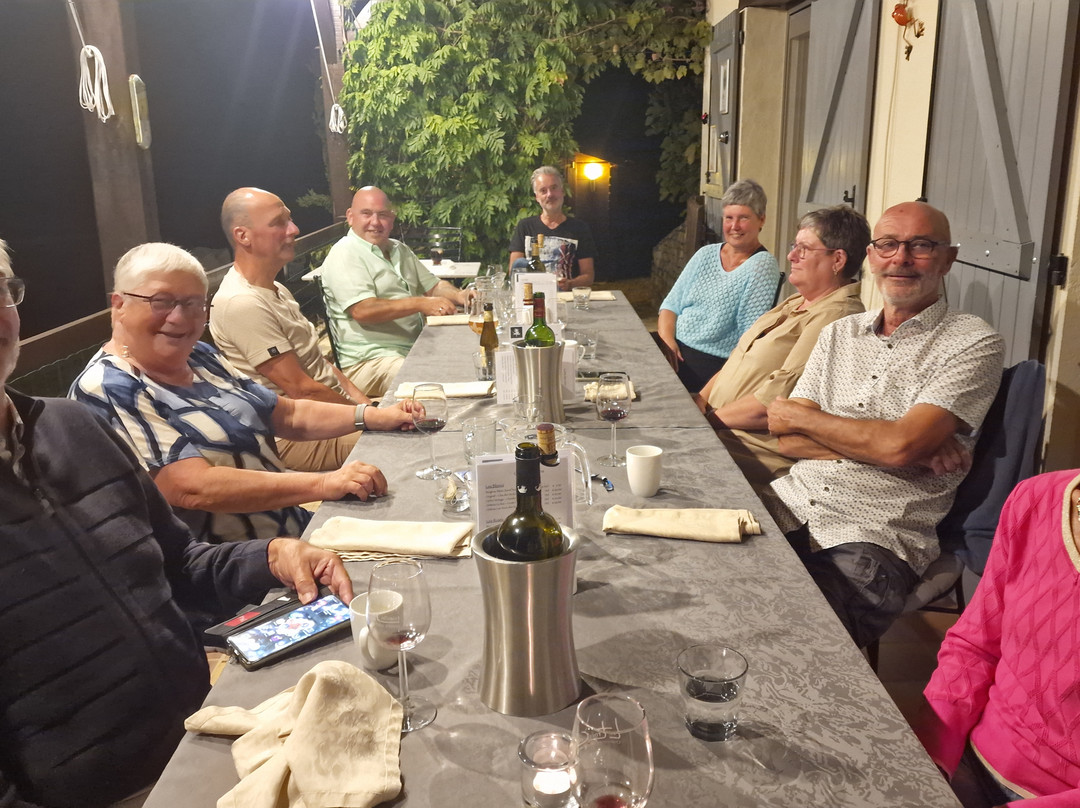 Les Trois Collines主图