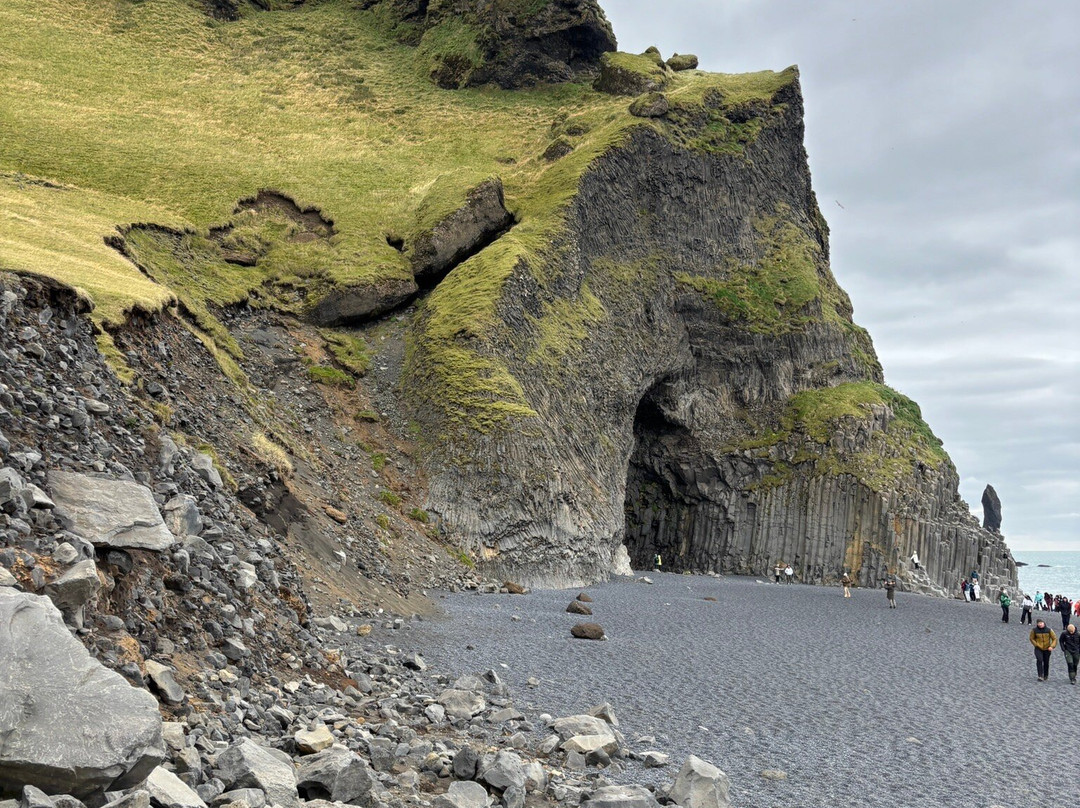 Hálsanefshellir Cave-维克必去景点