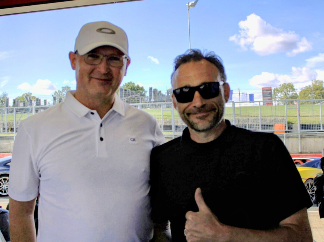 Everyman Driving Experiences-Cranleigh必去景点