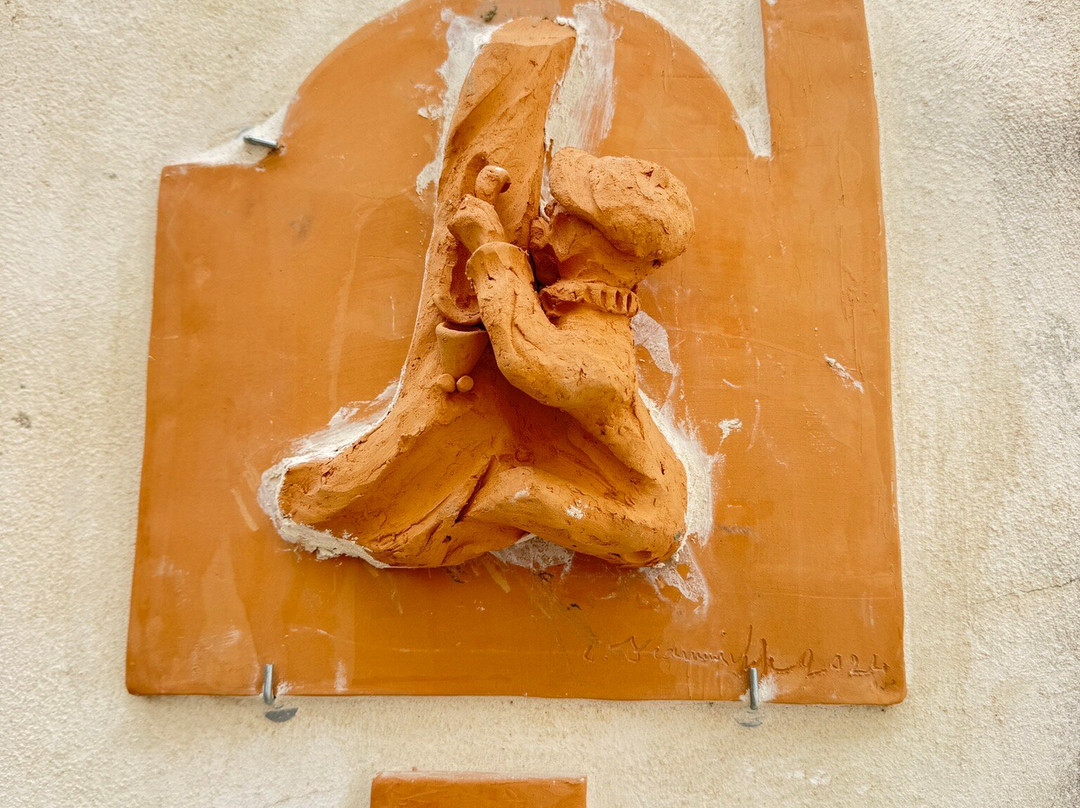 Ceramiche Frammichele-佩斯基奇必去景点