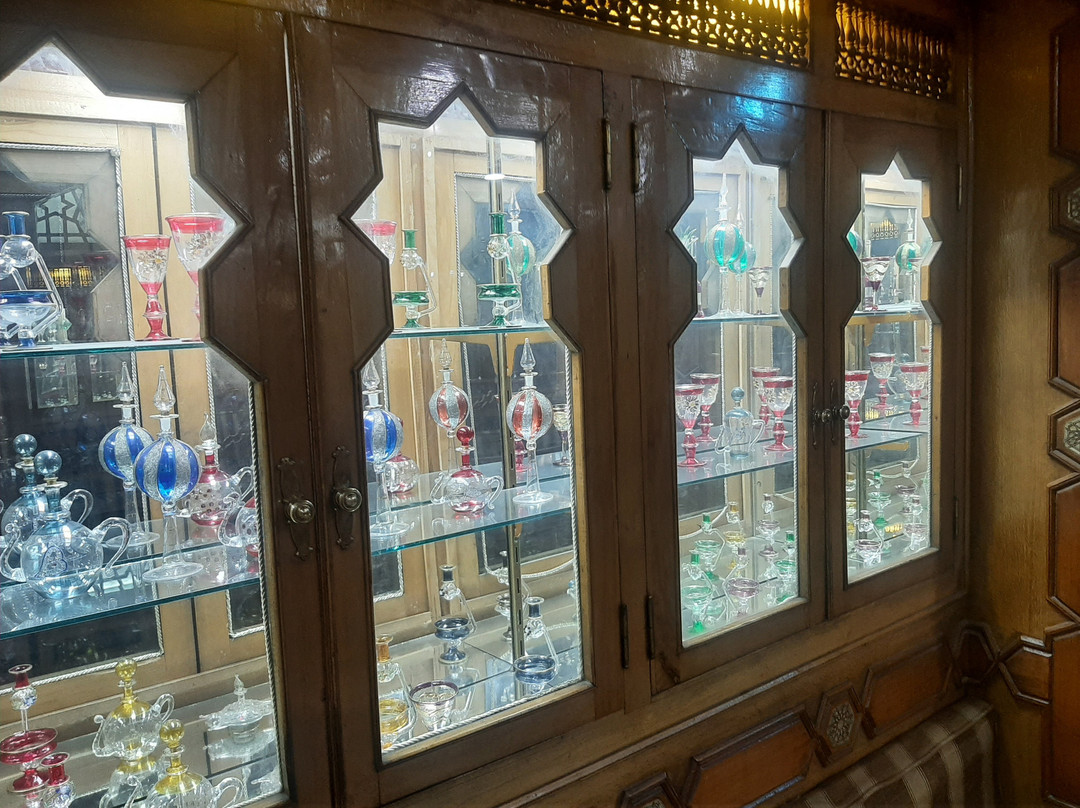 Cleopatra Palace Perfume Giza