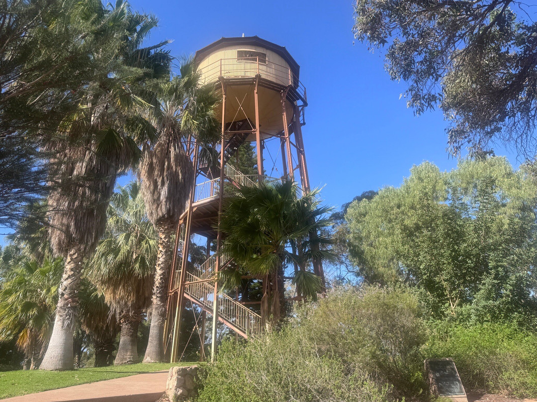 Water Tower Lookout-Port Augusta必去景点