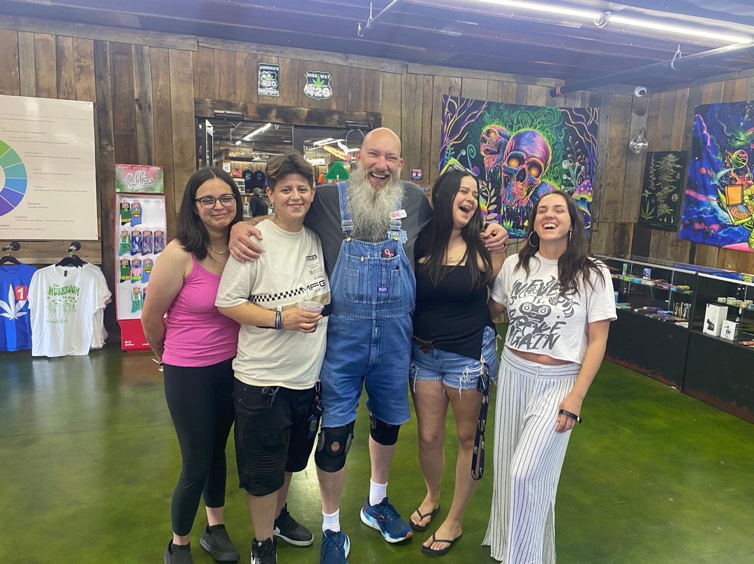 Tennessee Shine Company - Pigeon Forge-皮金福奇必去景点