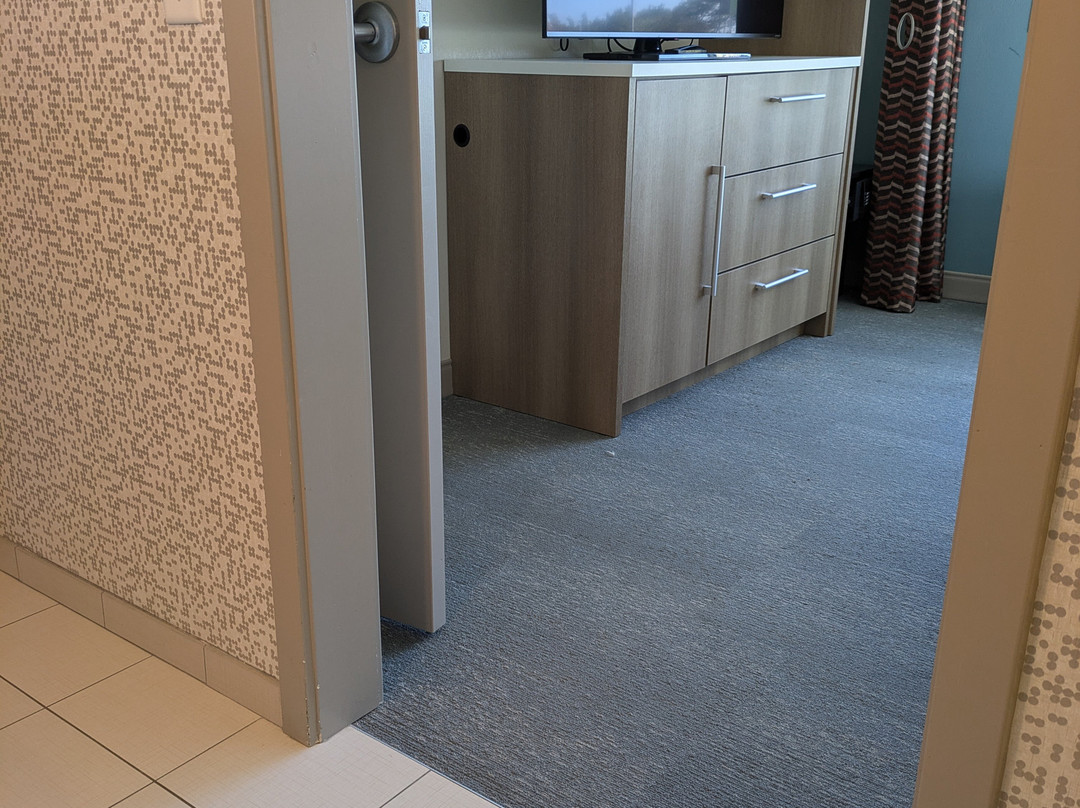 Home2 Suites by Hilton New Brunswick主图