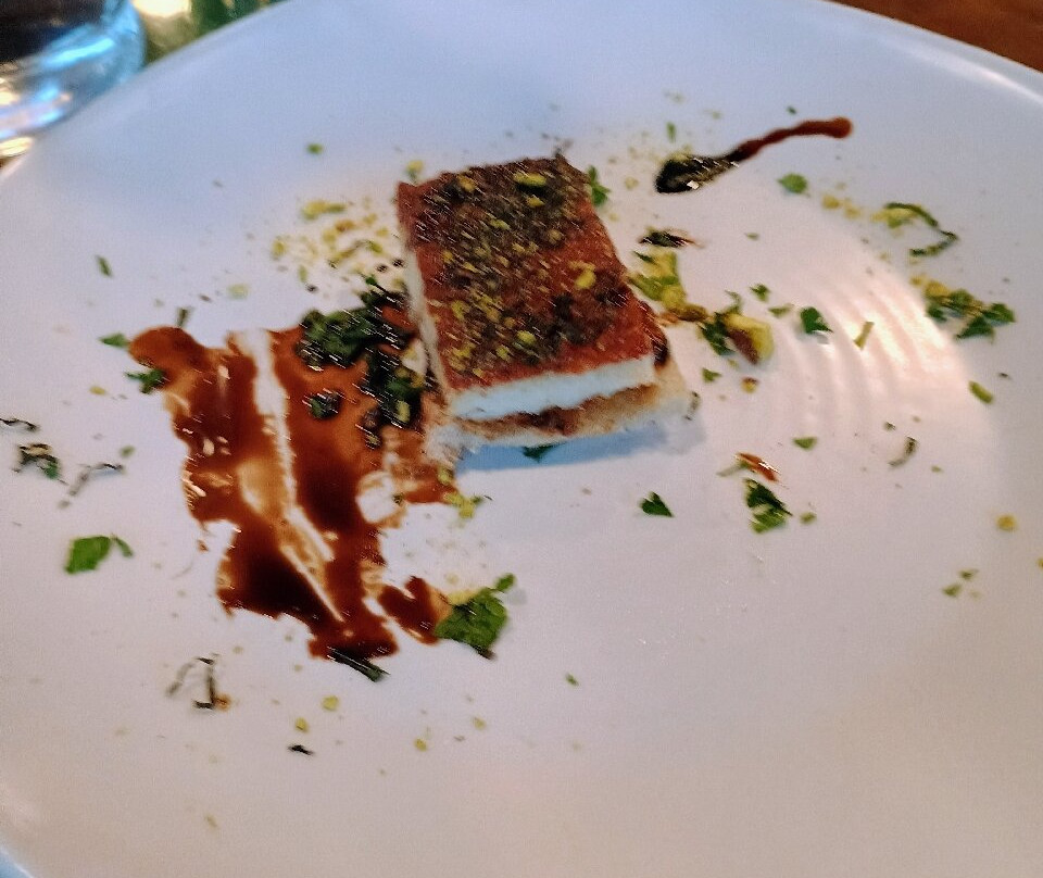 Tony's Taverna On Wheels