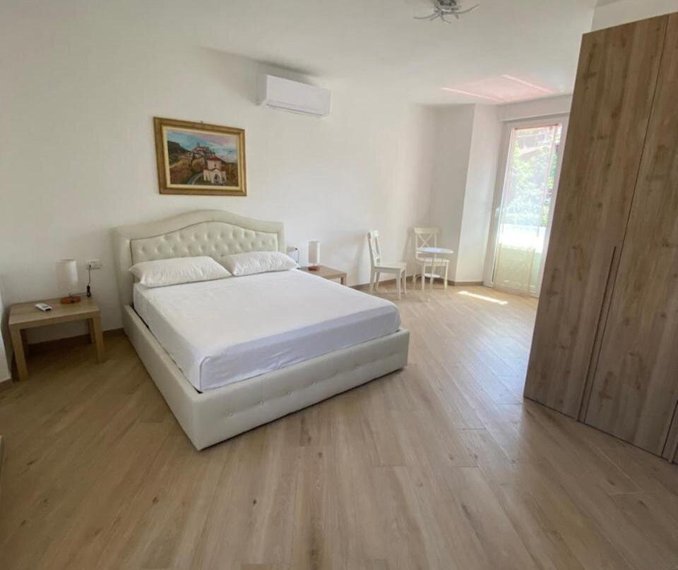 Around Lago Maggiore Rooms