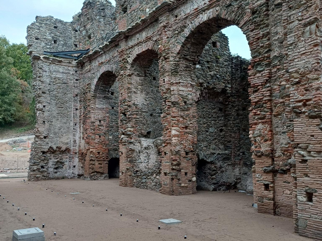 Abbazia di Santa Maria di Corazzo-Carlopoli必去景点