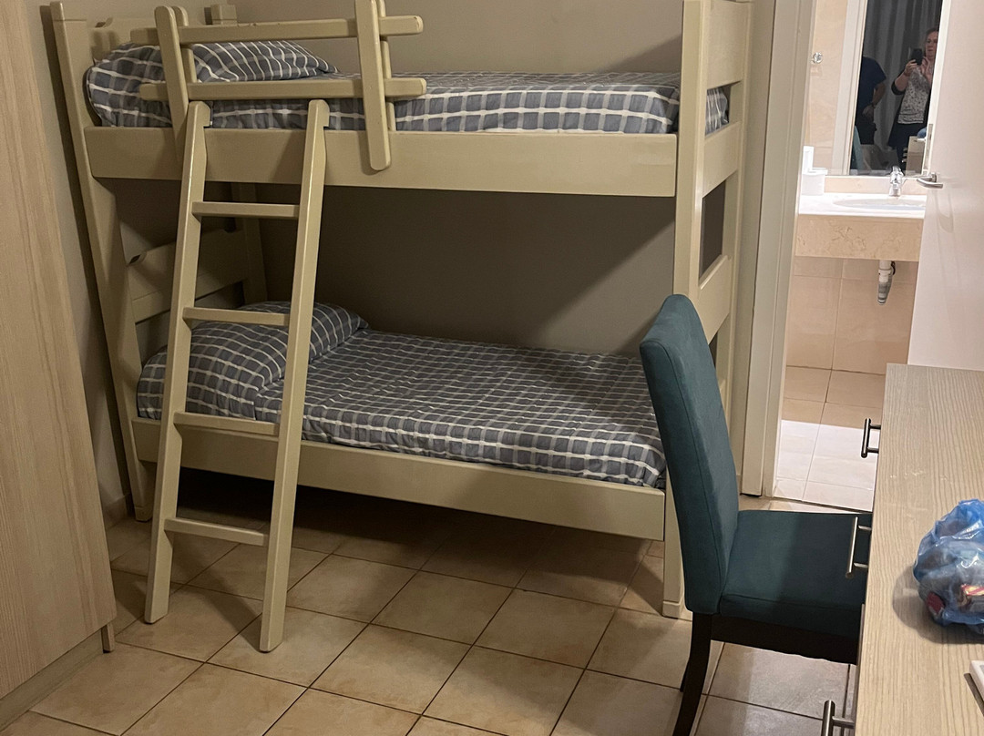 Mitsis Messonghi主图