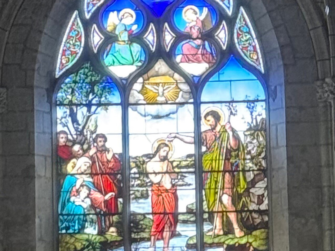 Eglise Saint Jean Baptiste-沙泰勒罗必去景点