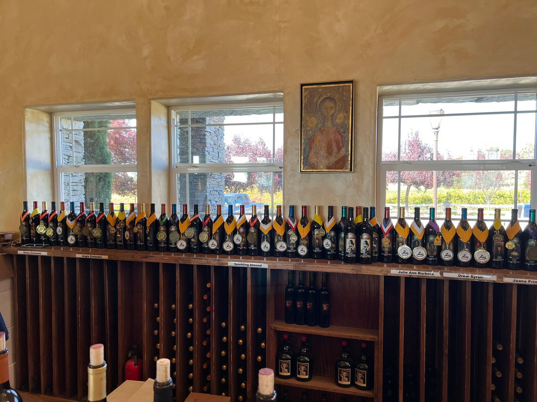 Karmere Vineyard and Winery-Plymouth必去景点