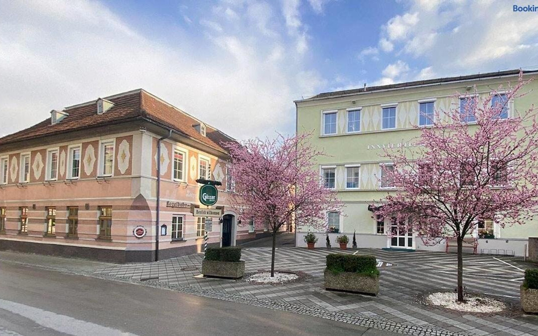 Ried im Traunkreis酒店住宿-Hametner Gasthof