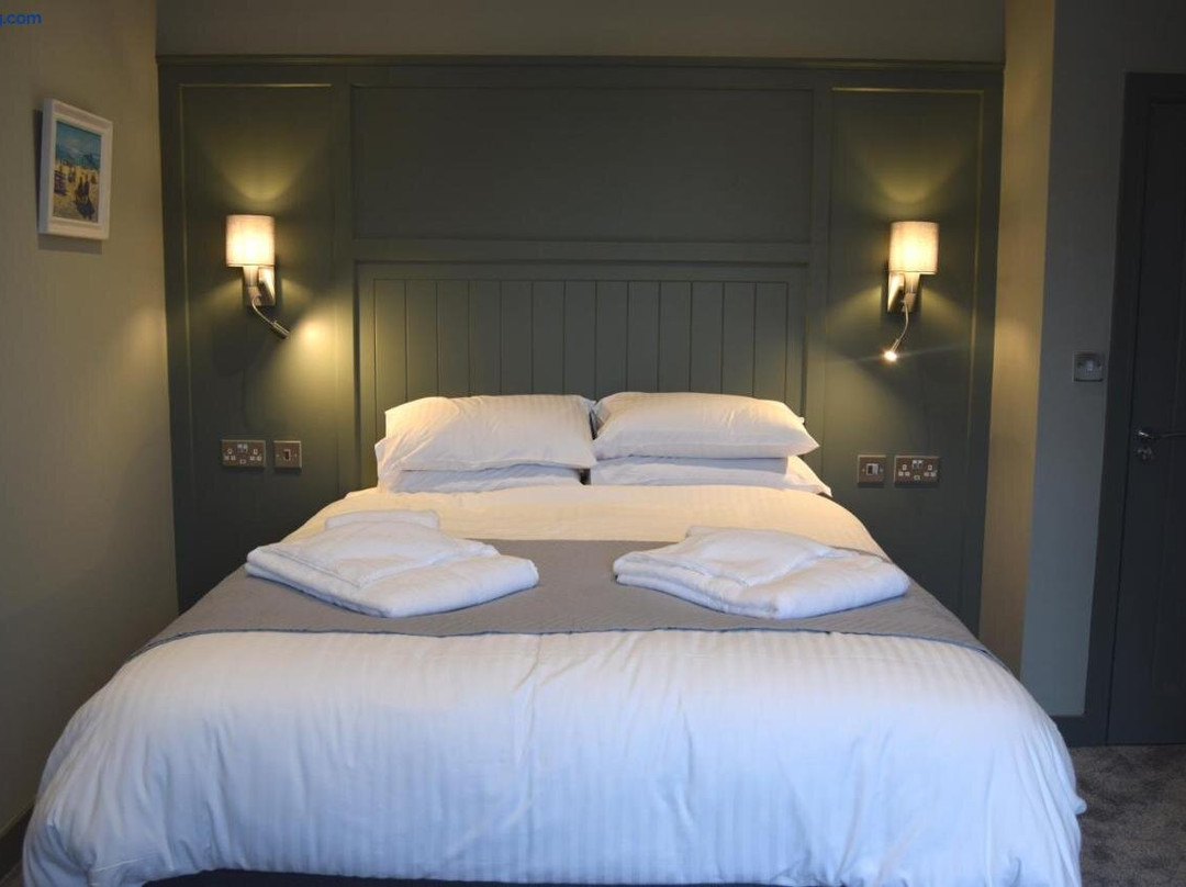 Rosudgeon酒店住宿-Crown Inn