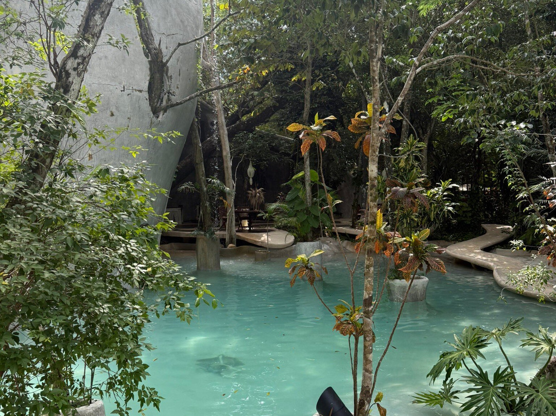 AZULIK Uh May-Francisco Uh May必去景点