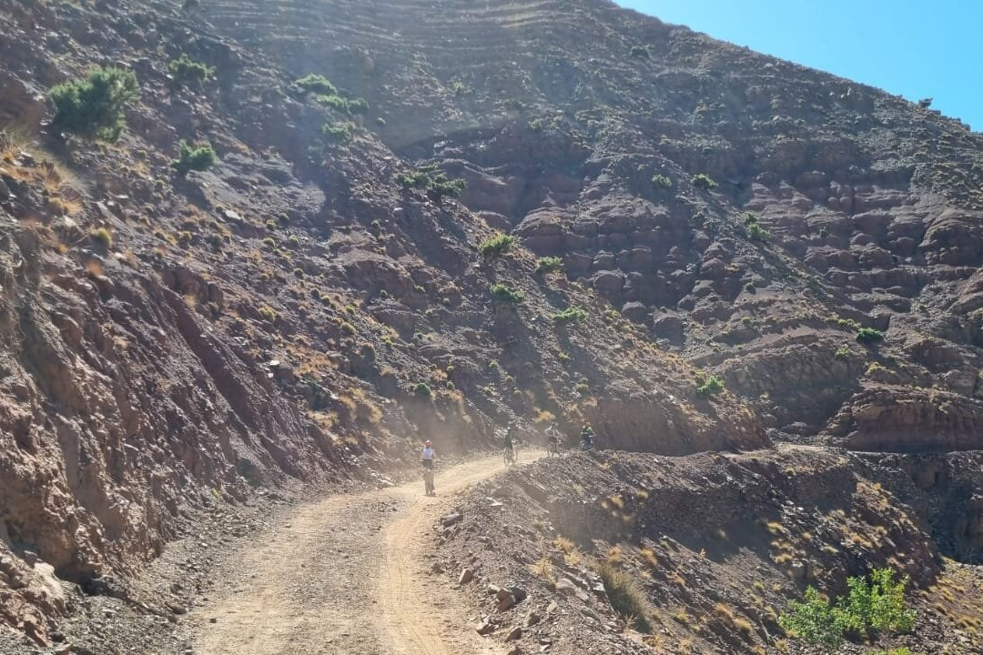 Tizi Trekking-伊姆利勒必去景点