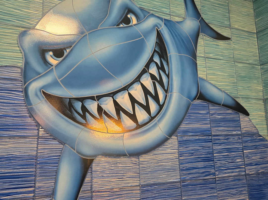 冒险套房酒店主图