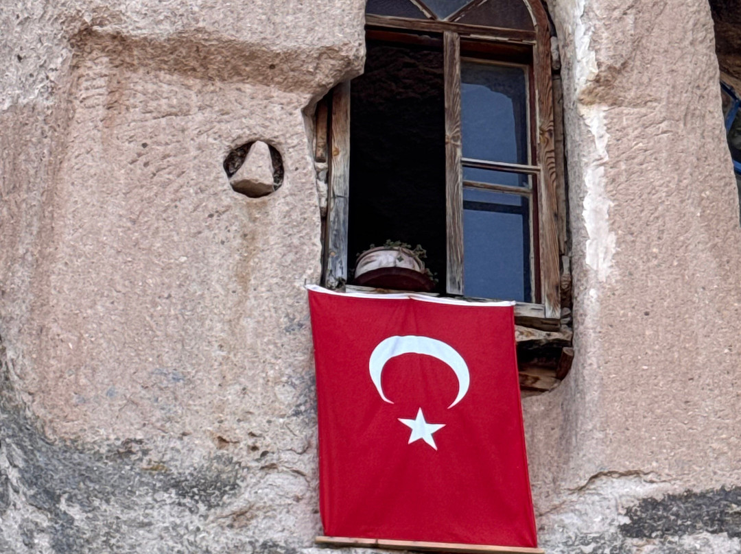 Kleos Tourism & Travel-乌奇萨必去景点