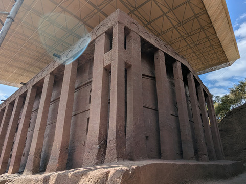 Telake Tesfaw-拉利贝拉必去景点