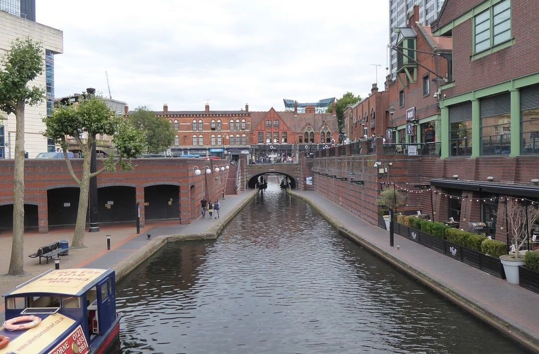 Brindleyplace-伯明翰必去景点
