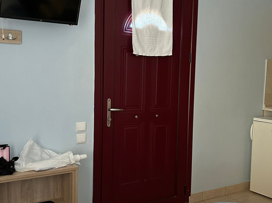 Christina Studios主图