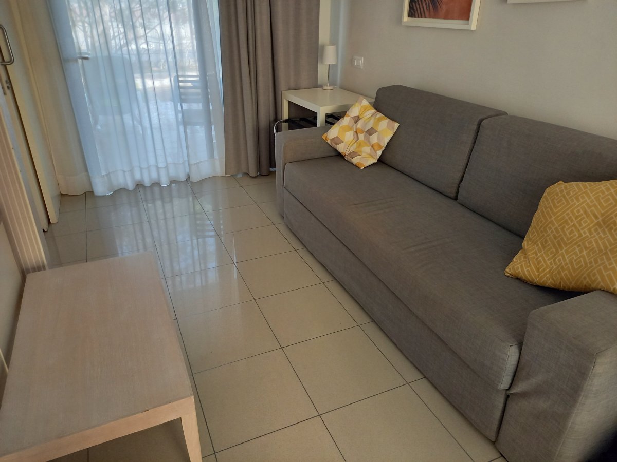 Caybeach美洛纳拉斯-客卧