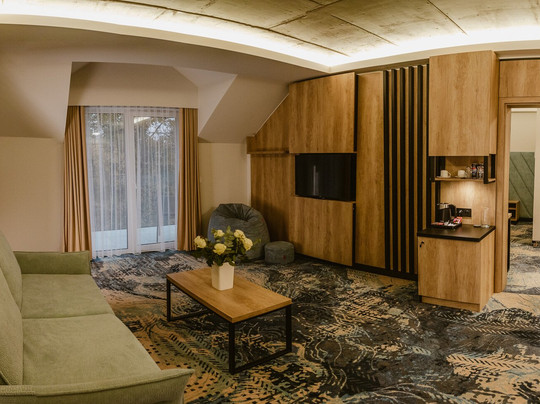 Aspen Prime Ski & Bike Resort主图