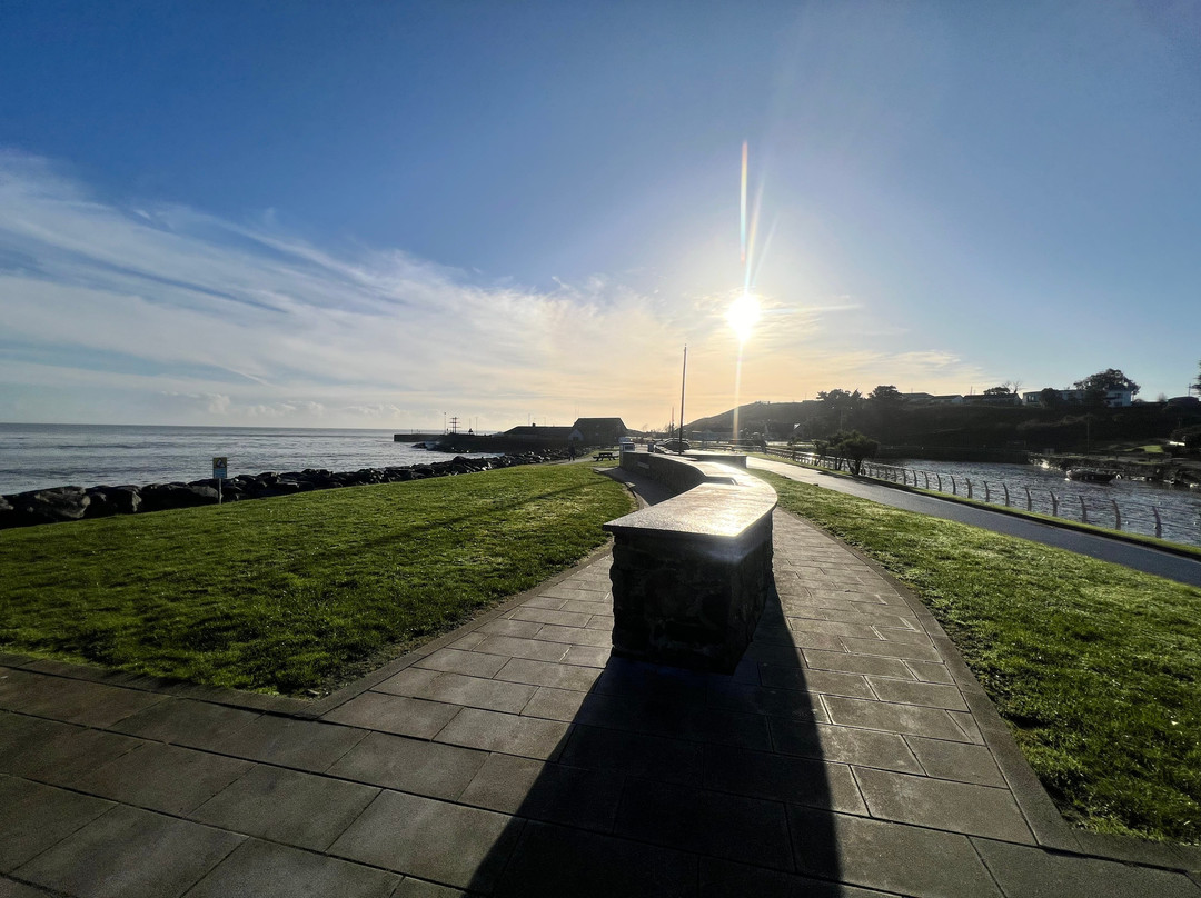 Ship-Maratime Monument-Courtown必去景点