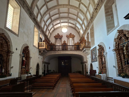 Mosteiro de Bustelo-Penafiel必去景点