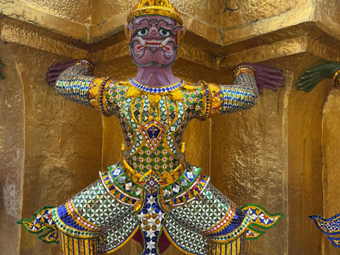 DJ-TUMSAMBAR TAXI SERVICE PATTAYA SOI8-芭堤雅必去景点