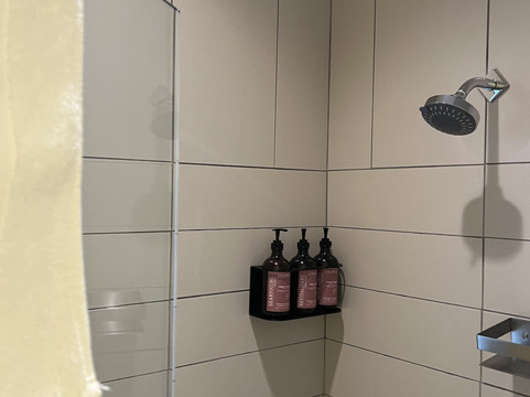 木林威克菲尔德水疗酒店主图