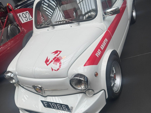 Conservatoire National de Vehicules Historiques-Diekirch必去景点