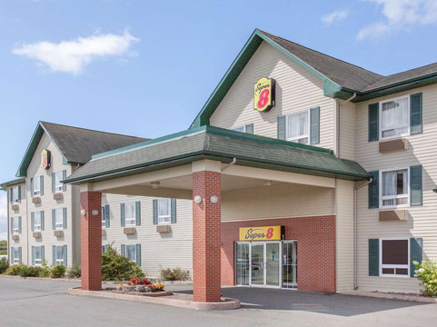 Urbania酒店住宿-Super 8 by Wyndham Truro NS
