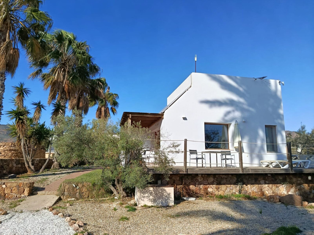 金与光酒店主图