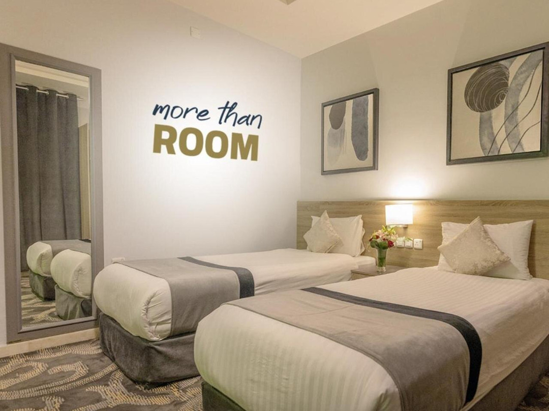 Laten Suites Al Salim Plaza