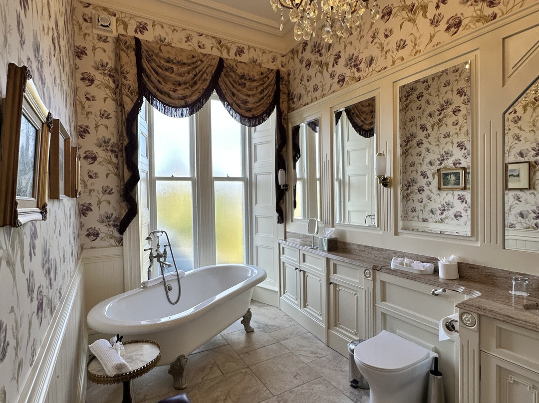 克罗斯巴斯吉城堡主图