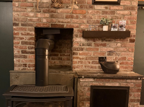 Mountaineer Inn山地酒店主图