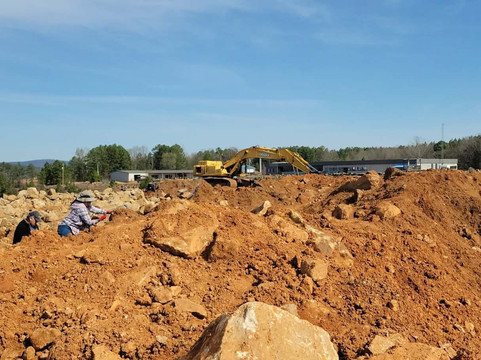 Avant Mining Fisher Mountain-Mount Ida必去景点