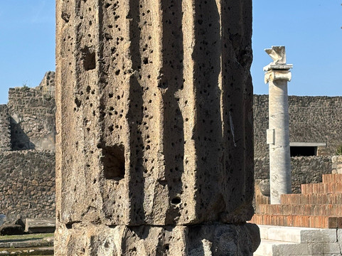 Megaride Art-那不勒斯必去景点