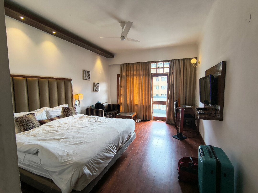 马拉里高地酒店主图