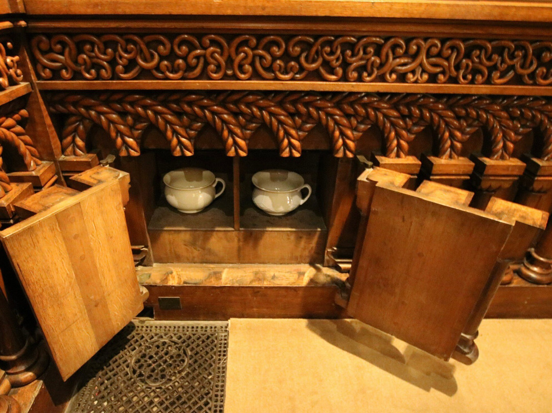 Penrhyn Castle-班格尔必去景点