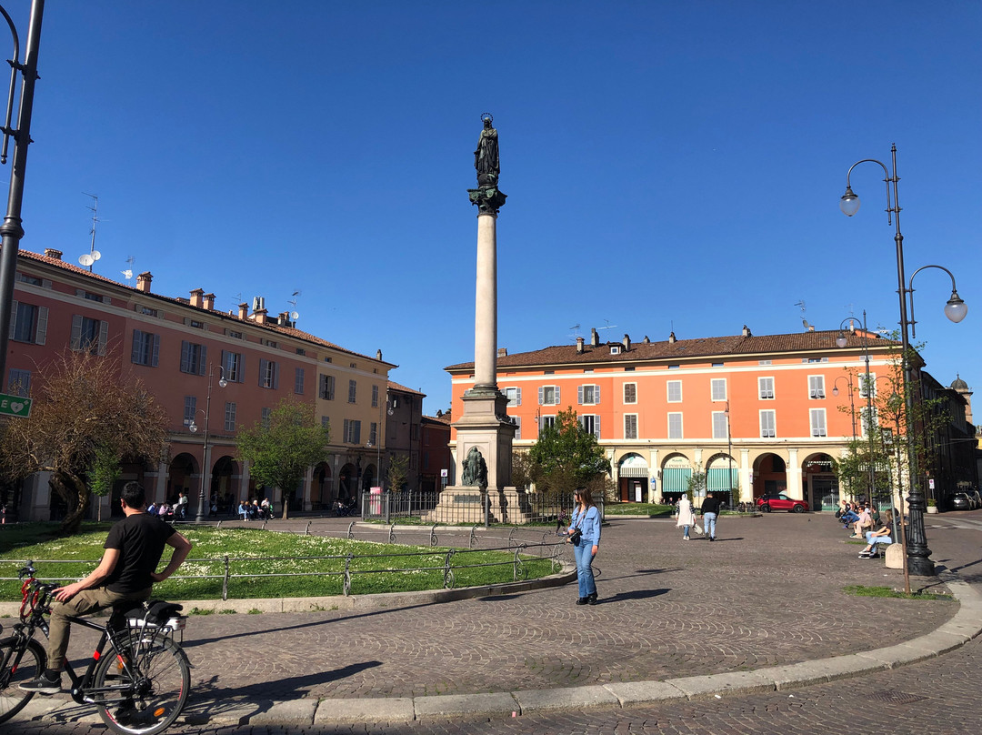 Piazza Duomo-皮亚琴察必去景点