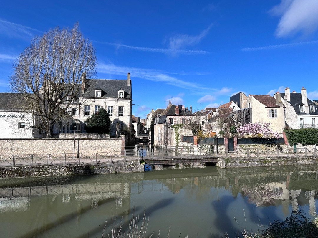 Le Circuit Des 17 Ponts De Montargis-Montargis必去景点