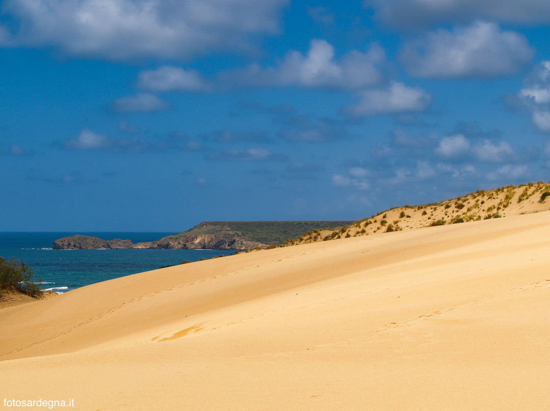 Torre dei Corsari Beach-阿尔布斯必去景点