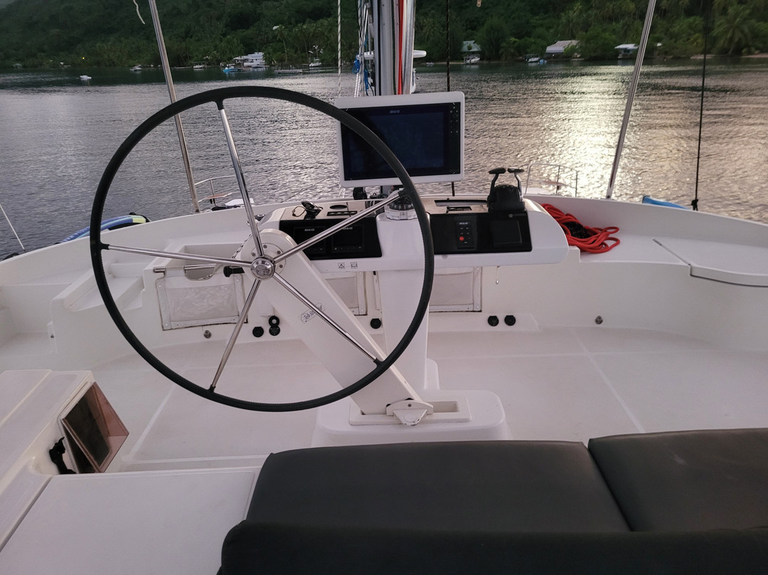 Dream Yacht Charter-Uturoa必去景点