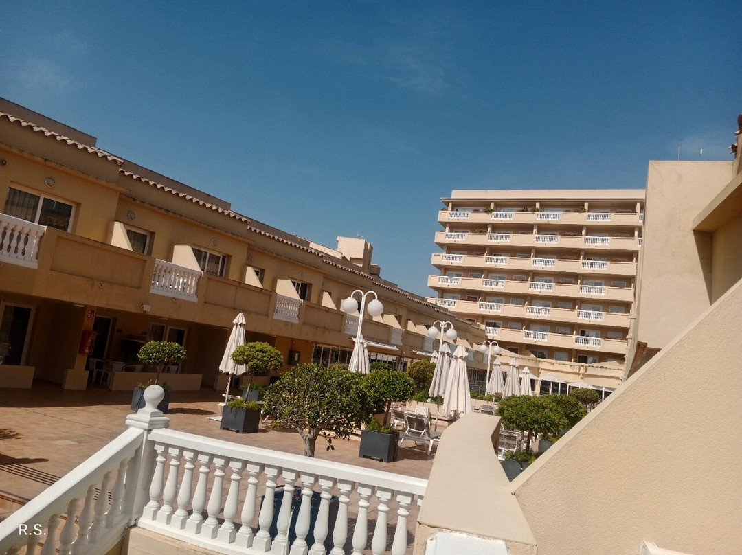 RH卡萨布兰卡套房酒店主图